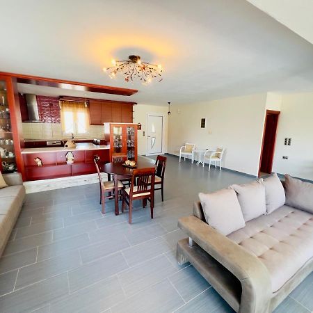 Geka'S Apartment Skala Rachoni  Dış mekan fotoğraf